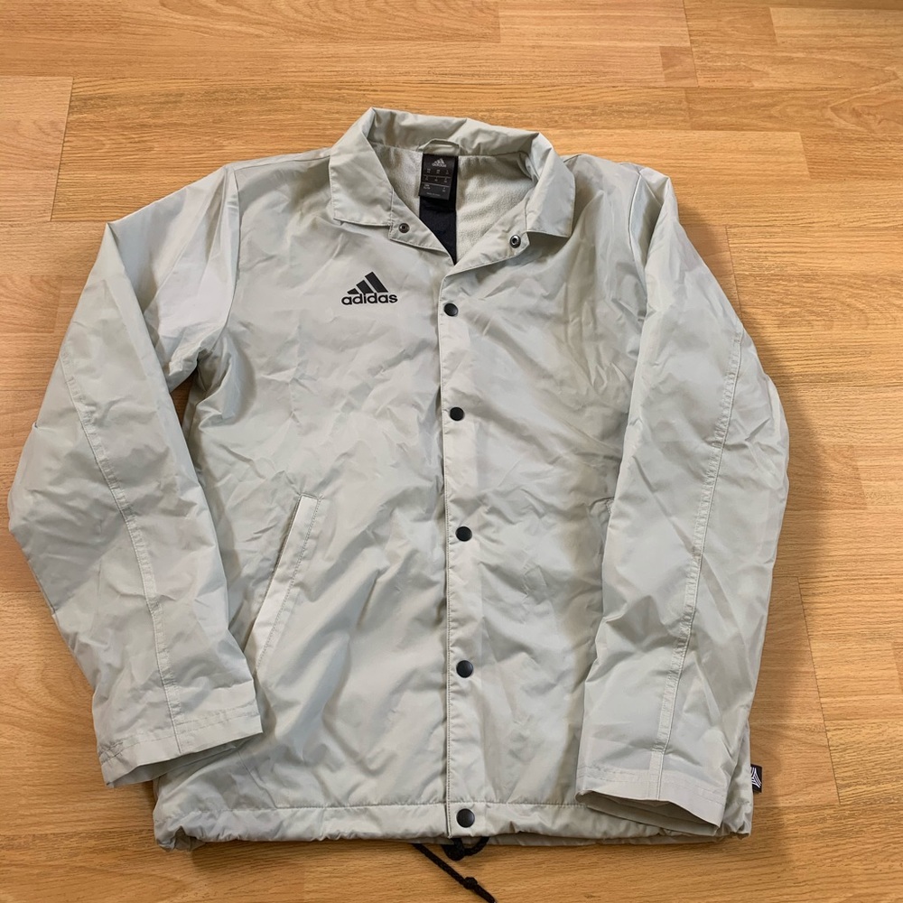 Adidas men’s coach jacket light grey XS